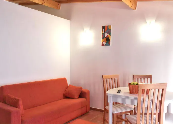 Apartamento Cosy In With Shared Pool - 45 Sqm Pataias