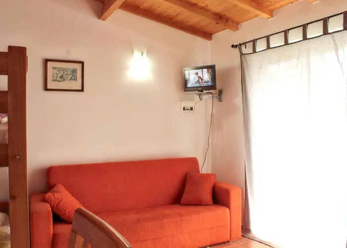 Apartamento Cosy In With Shared Pool - 45 Sqm *