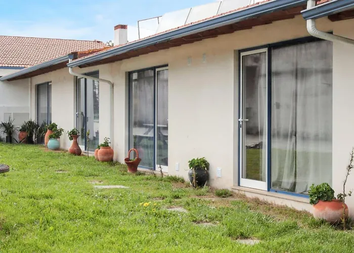 Apartamento Cosy In With Shared Pool - 45 Sqm Pataias