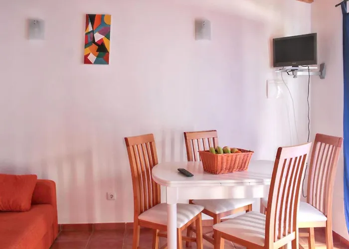 Cosy In With Shared Pool - 45 Sqm